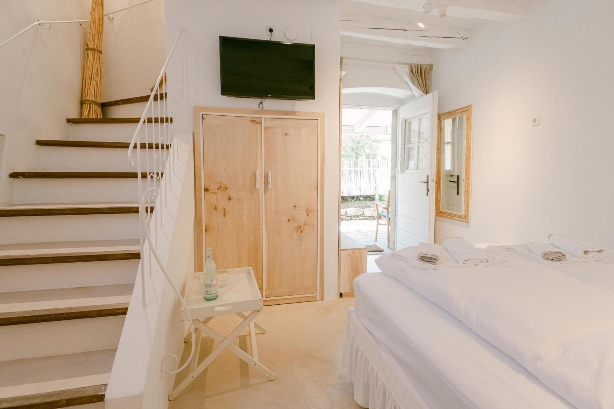 Kornić Pavi Apartments Romantic Stone House K13 מראה חיצוני תמונה